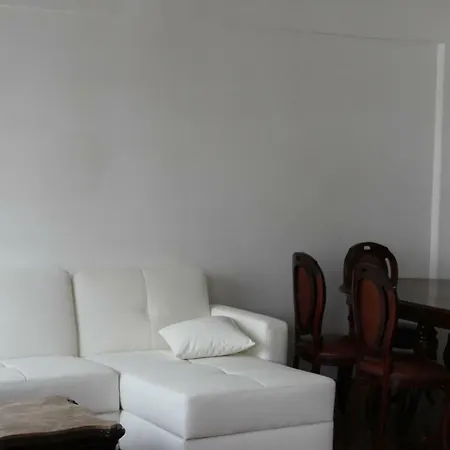 Apartament Romica Apartament *